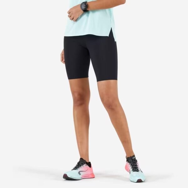 شلوارک زنانه دوچرخه‌سواری و دویدن - مشکی - Kiprun Run 900 Light