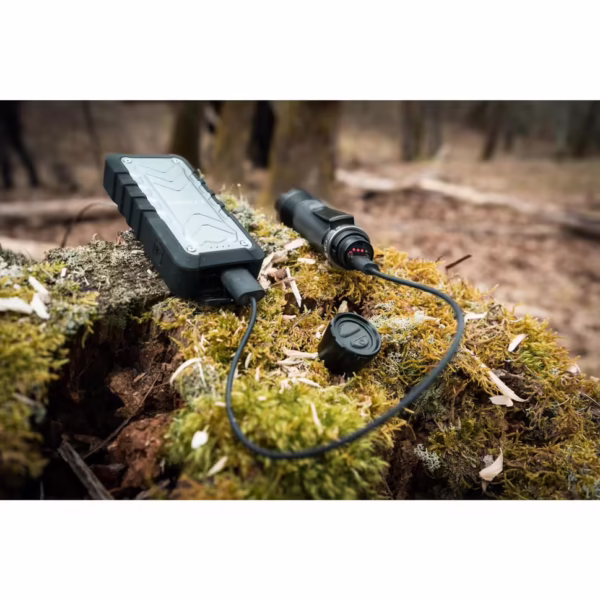 چراغ قوه SOLOGNAC - 900 لومِن - شارژ USB