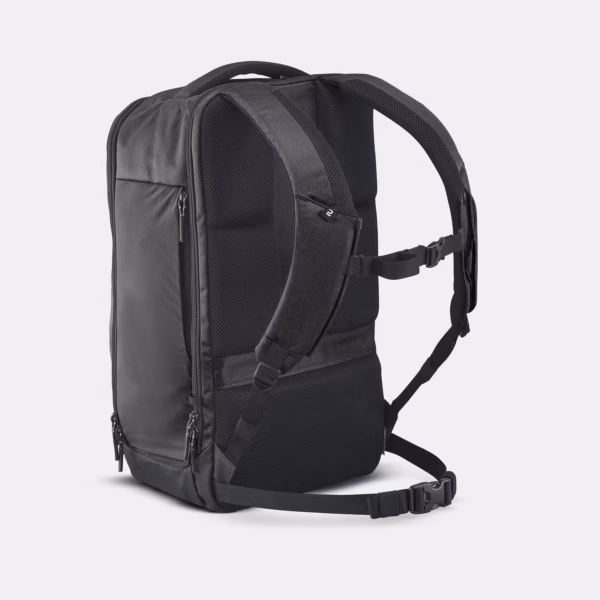 کوله پشتی ۳۲ لیتری مشکی مدل NH Escape 500 مخصوص طبیعت‌گردی