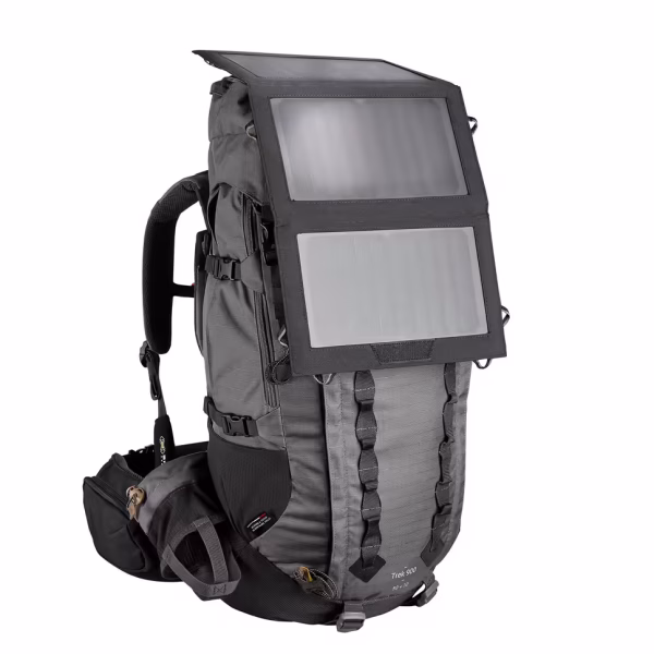 پنل خورشیدی USB مدل SLR900 V2 با توان ۱۵ وات برند FORCLAZ